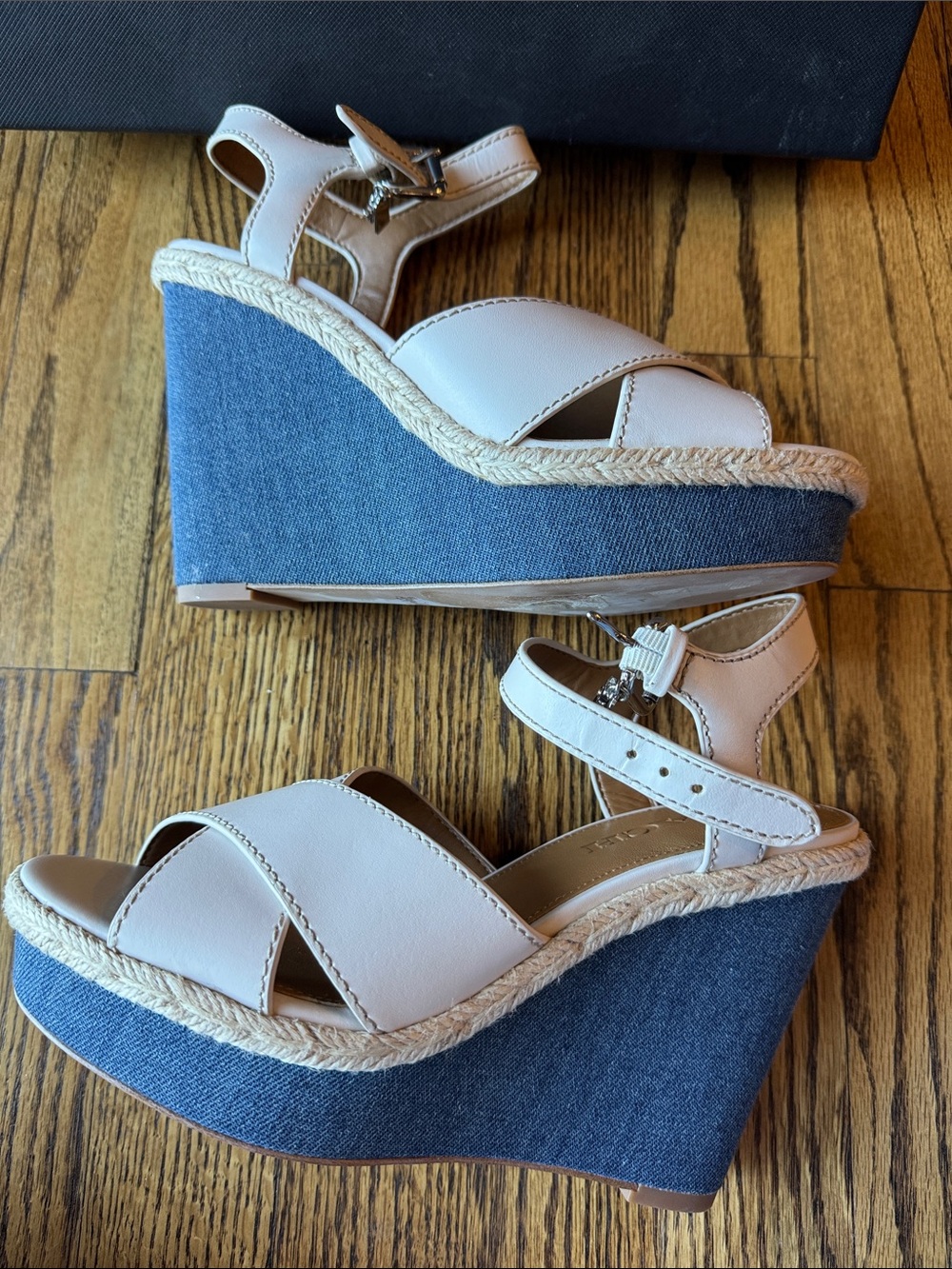 New Coach Eaton Chalk Platform Wedge Sandals Ivory & Denim size 6 - Picture 4 of 8